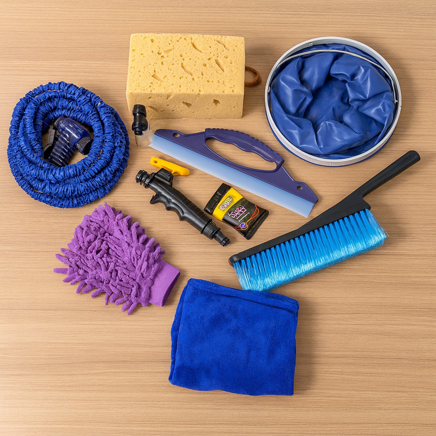Premium 9-in-1 Car Washing and Cleaning Kit (Set) Premium 9-in-1 Car Washing and Cleaning Kit (Set)